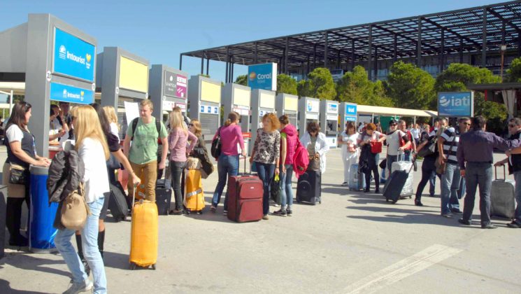 Yolcu sayısı yüzde 7 arttı