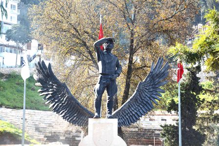 Şehit Fethi Bey 101. yılın’da törenle anıldı