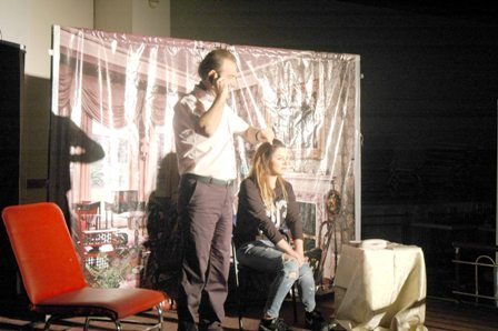 “Pembe aslında siyahtir”