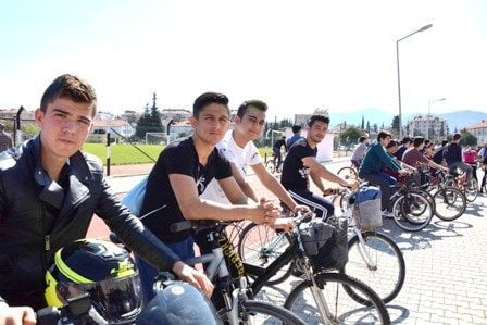 Çanakkale Şehitleri için pedalladılar