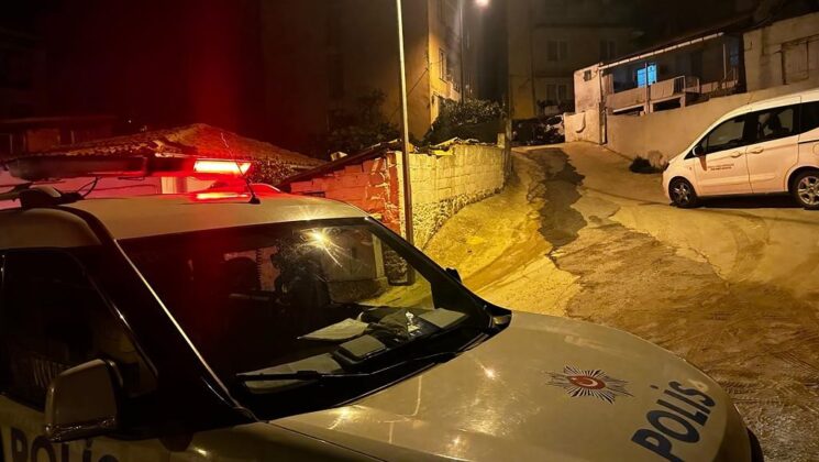 3 gündür haber alınamayan kadın evinin balkonunda ölü bulundu
