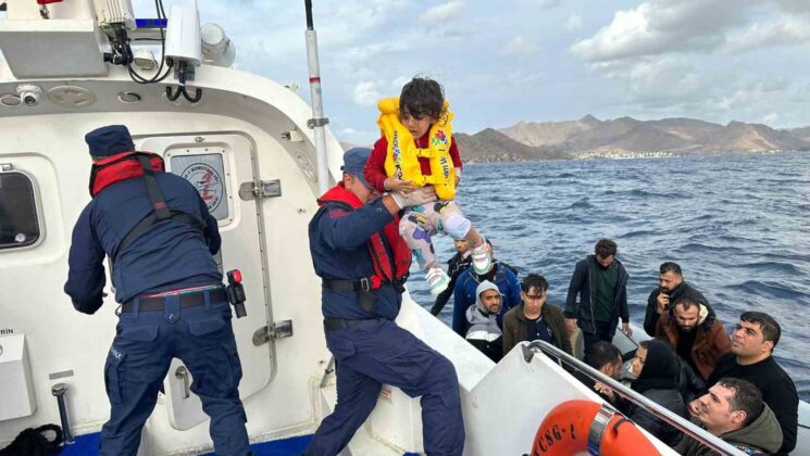 Bodrum’da 29 düzensiz göçmen kurtarıldı, 35’i yakalandı