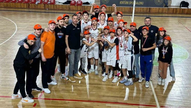 Muğla’nın şampiyonu Çağdaş Bodrum oldu