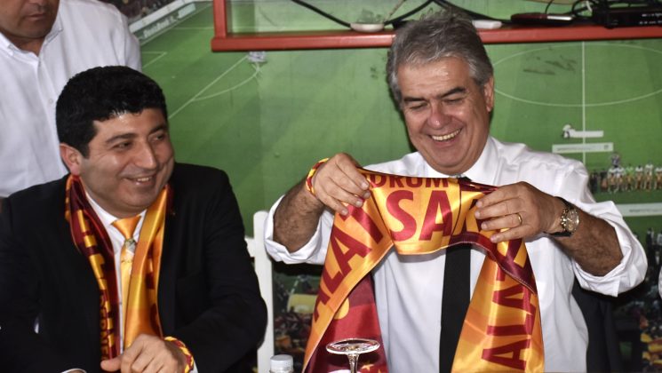 Galatasaray Başkan Adayı Batum, Bodrum 1905 Galatasaraylılar Derneği üyeleriyle buluştu