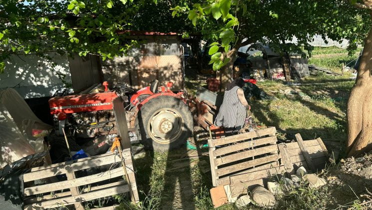 Dalaman’da tarım aletinin altında kalan kişi ağır yaralandı