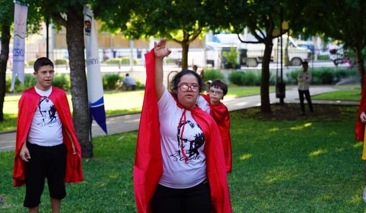 Özel bireyler Avrupa Hareketlilik Haftası’nda dans etti