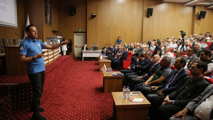 Tarım ve Orman Bakan Yardımcısı Gizligider, Muğla’da üreticilerle buluştu