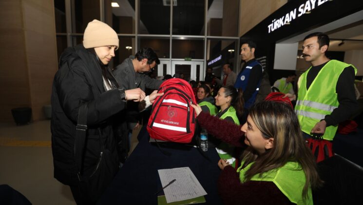 “Bu Çantada Hayat Var”